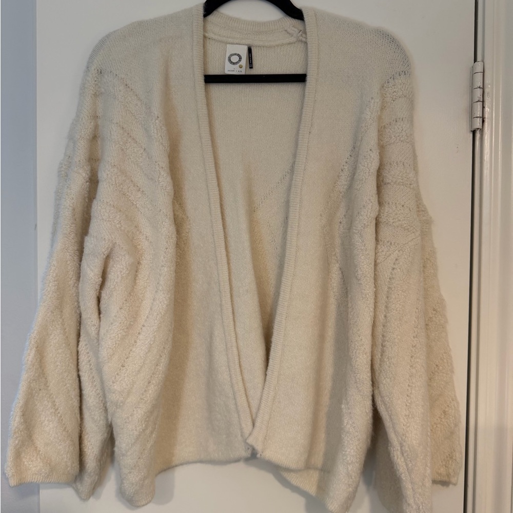 Elegant Cream Women's Cardigan